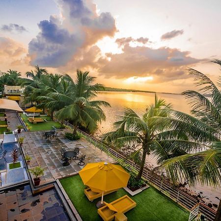 Deltin Palms Riverfront Panaji Exterior photo