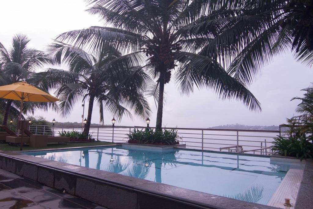 Deltin Palms Riverfront Panaji Exterior photo