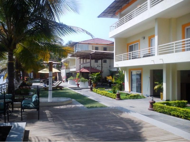 Deltin Palms Riverfront Panaji Exterior photo